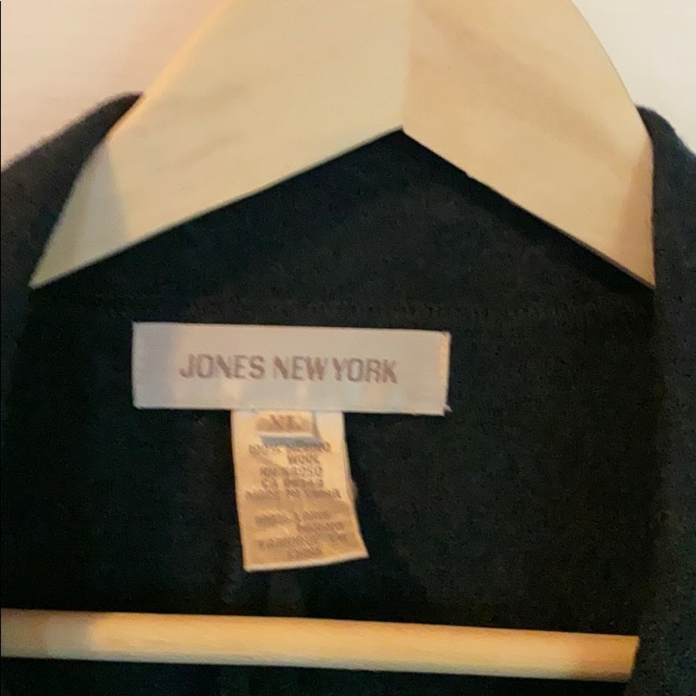 Jacket - Picture 2 of 3